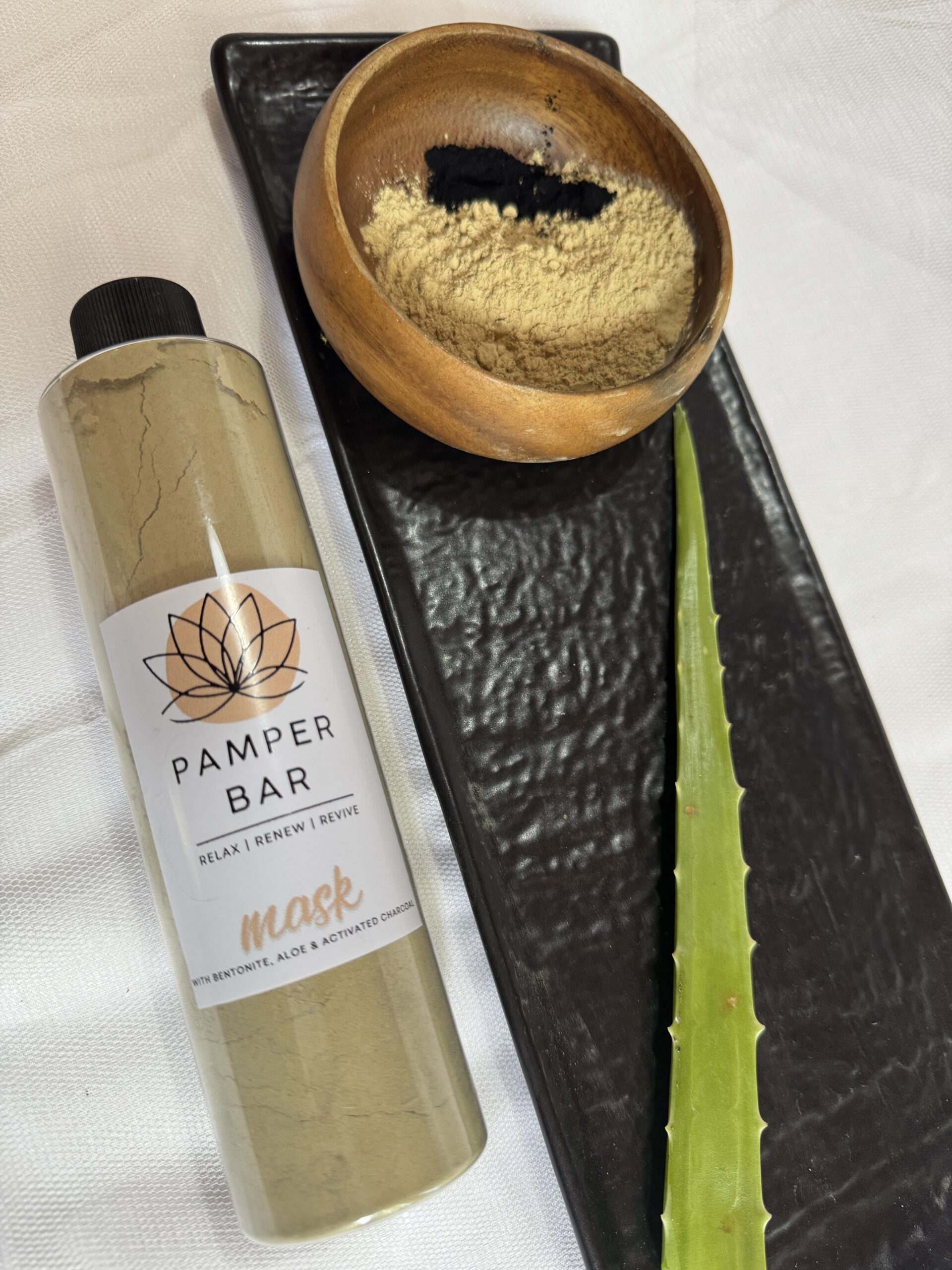 Exfoliating Mud Mask - Image 2